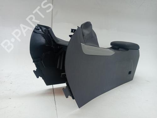 Armrest / Center console PEUGEOT 308 II (LB_, LP_, LW_, LH_, L3_) 1.2 THP 130 | BP24108719I20 