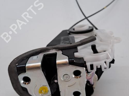 Used Rear left lock TOYOTA YARIS (_P13_) 1.5 Hybrid (NHP130_, NHP130) (101 hp) 23366691