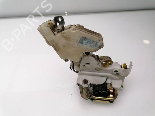 Used Rear left lock NISSAN TERRANO II (R20) 2.7 TD 4WD (101 hp) 23382985