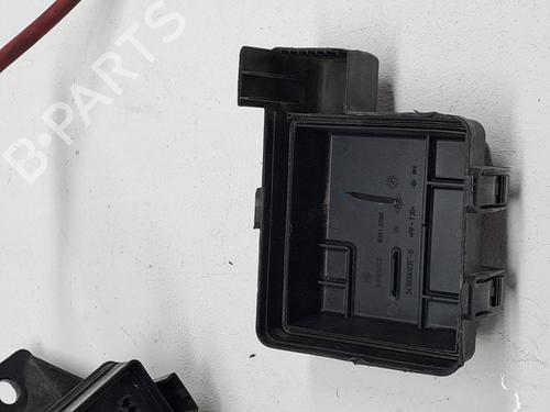 Fuse box RENAULT MEGANE III Hatchback (BZ0/1_, B3_) 1.2 TCe (BZ2B, BZ11) | BP26520401E1 