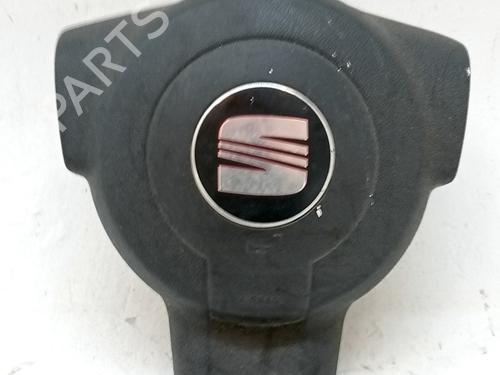 Used Driver airbag Driver airbag SEAT IBIZA III (6L1) 1.4 16V (100 hp) 35771751 35771751