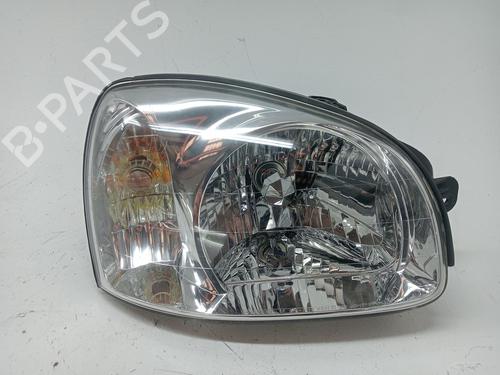 Used Right headlight HYUNDAI SANTA FÉ I (SM) 2.0 CRDi 4x4 (125 hp) 24188977