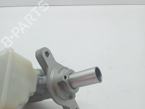 Brake master cylinder RENAULT KANGOO / GRAND KANGOO II (KW0/1_) 1.5 dCi 90 (KW05, KW08, KW0G, KW11) | BP23352613M77 