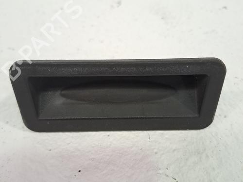 Trunk håndtak FORD FIESTA VI (CB1, CCN) 1.25 (82 hp) 24587165