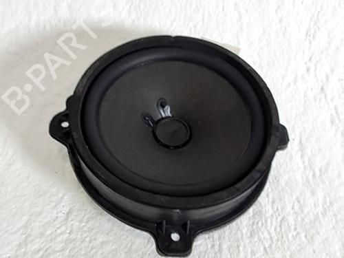 Used Speaker CHEVROLET CAPTIVA (C100, C140) 2.2 D 4WD (184 hp) 30623192