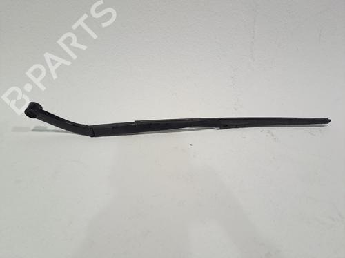 Front windshield wiper arm KIA SORENTO III (UM) 2.2 CRDi 4WD | BP26381461C143 