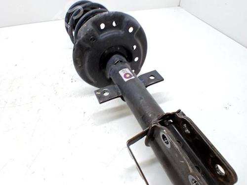 Used Right front shock absorber DACIA SANDERO III 1.0 TCe 90 (91 hp) 31124858