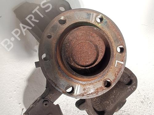 Used Left front steering knuckle Left front steering knuckle MERCEDES-BENZ SPRINTER 3-t Van (B906) 211 CDI (906.611, 906.613) (109 hp) 33764850 33764850
