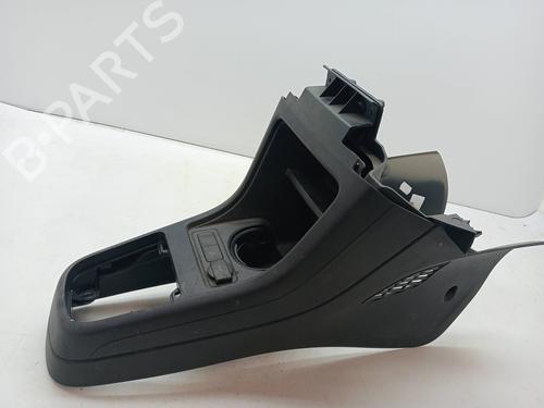 Used Armrest / Center console SKODA CITIGO (NF1) 1.0 (60 hp) 23347590
