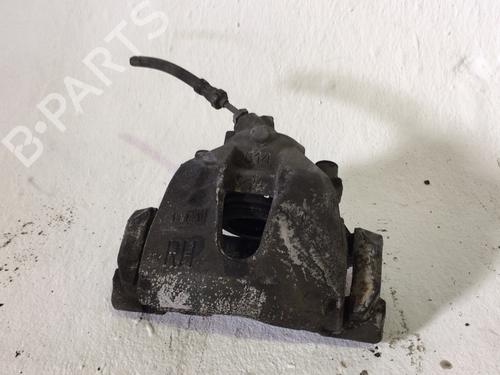Used Right front brake caliper Right front brake caliper FORD FOCUS III 1.6 TDCi (115 hp) 39557038 39557038