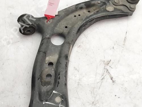 Used Right front suspension arm Right front suspension arm VW GOLF VII (5G1, BQ1, BE1, BE2) e-Golf (136 hp) 35779435 35779435