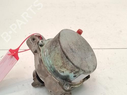 Used Vacuum pump Vacuum pump MERCEDES-BENZ S-CLASS (W222, V222, X222) S 500 (222.082, 222.182) (455 hp) 39740919 39740919