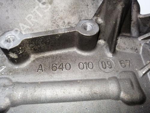 Used Valve cover MERCEDES-BENZ B-CLASS Sports Tourer (W245) B 180 CDI (245.207) (109 hp) 24402004