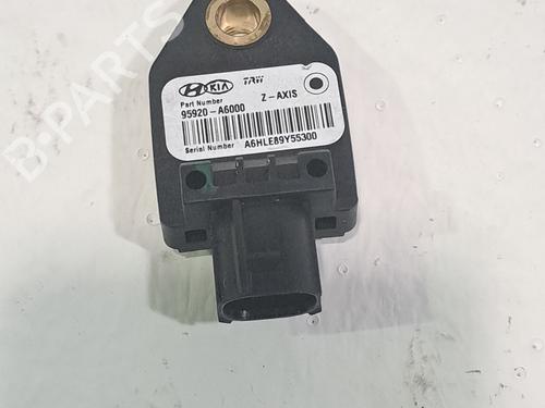 Used Electronic sensor KIA CEE'D (JD) 1.6 CRDi 136 (136 hp) 26544525