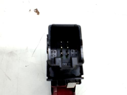 warning-switch-seat-ibiza-iv-st-6j8-6p8-2010-2011-2012-2013-2014-2015-2016-32257192 main image