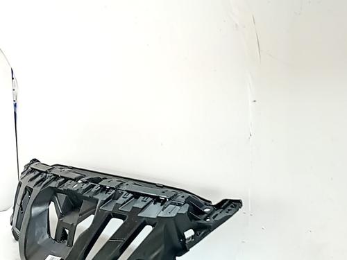 Frontplate/Frontkurv Frontplate/Frontkurv PEUGEOT 308 SW I (4E_, 4H_) 1.6 HDi (109 hp) 33761610 33761610