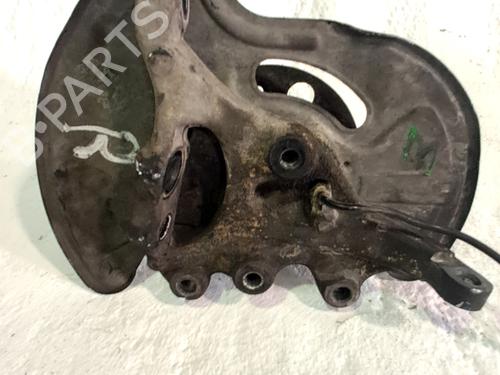 right-front-steering-knuckle-mercedes-benz-c-class-w203-2000-2001-2002-2003-2004-2005-2006-2007-32107849 main image