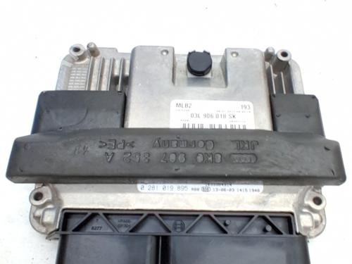 engine-control-unit-ecu-audi-a4-b8-avant-8k5-2007-2008-2009-2010-2011-2012-2013-2014-2015-2016-2017-40546362 main image
