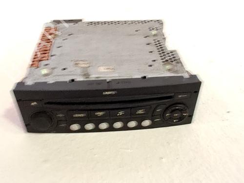 Used Radio Radio CITROËN C3 Pluriel (HB_) 1.4 HDi (68 hp) 33772582 33772582