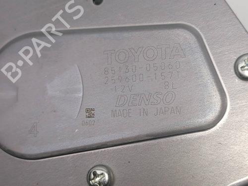 Used Rear wiper motor TOYOTA AVENSIS Estate (_T27_) 2.0 D-4D (ADT270_, ADT270R) (124 hp) 23384991