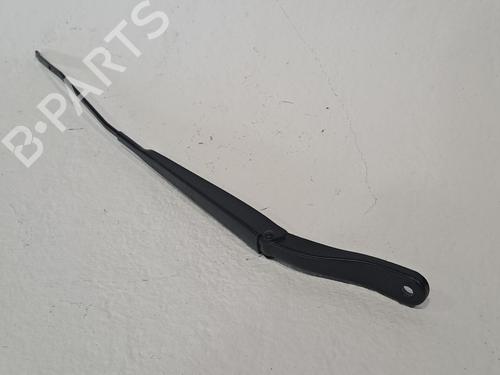 Front windshield wiper arm RENAULT MEGANE III Hatchback (BZ0/1_, B3_) 1.2 TCe (BZ2B, BZ11) | BP27463372C143 