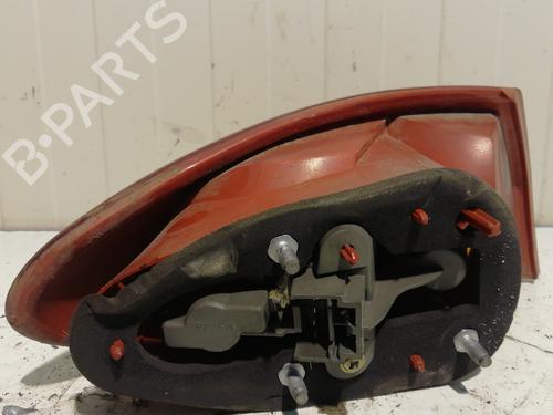 Used Right taillight ALFA ROMEO 147 (937_) 1.9 JTD (937.AXD1A, 937.BXD1A, 937.AXV1A, 937.BXB1A,... (115 hp) 25460601