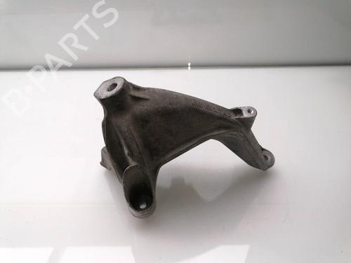 Used Engine mount AUDI A4 B9 Avant (8W5, 8WD) 2.0 TDI (190 hp) 23940950