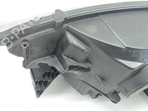 Right headlight CITROËN C4 II (NC_) 1.6 BlueHDi 100 | BP28957345C29 