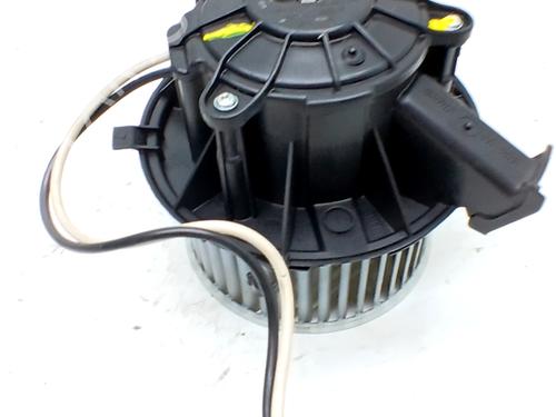 Used Heater blower motor OPEL ASTRA J GTC 2.0 CDTI (08) (165 hp) 32257614