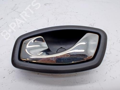 Venstre bagtil invendig håndtag Venstre bagtil invendig håndtag RENAULT GRAND SCÉNIC III (JZ0/1_) 1.6 dCi (JZ00, JZ12) (130 hp) 39401528 39401528