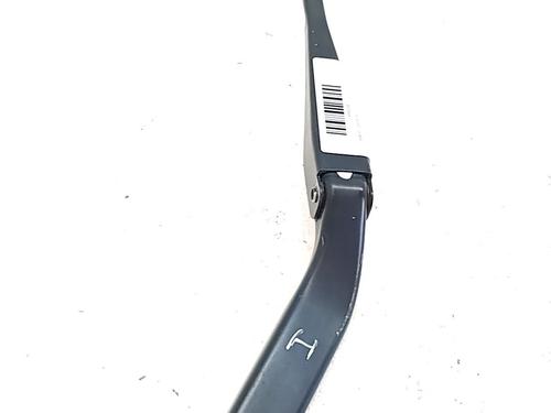 Used Front windshield wiper arm Front windshield wiper arm BMW 1 Convertible (E88) 120 d (197 hp) 34537293 34537293