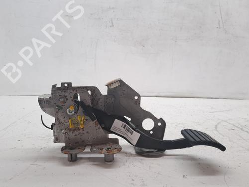 Used Break pedal RENAULT MEGANE III Hatchback (BZ0/1_, B3_) 1.5 dCi (BZ09, BZ0D, BZ1W, BZ29, BZ14) (110 hp) 27378111