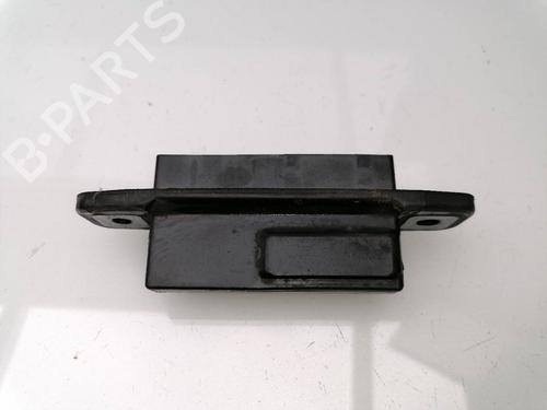 Trunk håndtak TOYOTA AURIS (_E15_) 1.8 Hybrid (ZWE150_, ZWE150R) (136 hp) 23387456
