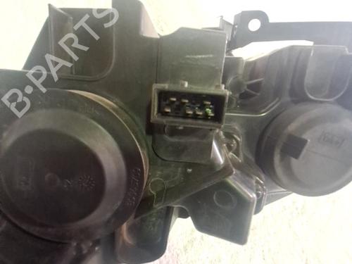 Right headlight CITROËN C4 I (LC_) 1.6 16V | BP30925802C29