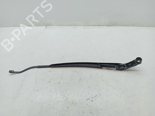 Front windshield wiper arm TOYOTA RAV 4 III (_A3_) 2.2 D 4WD (ALA30_, ALA30R) | BP23356800C143 