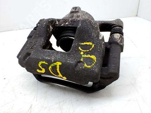 Used Right front brake caliper TOYOTA AURIS (_E18_) 1.4 D-4D (NDE180_, NDE180R) (90 hp) 29991750