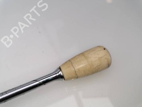Used Gear lever MERCEDES-BENZ 124 Coupe (C124) 220 CE (124.042) (150 hp) 30451646