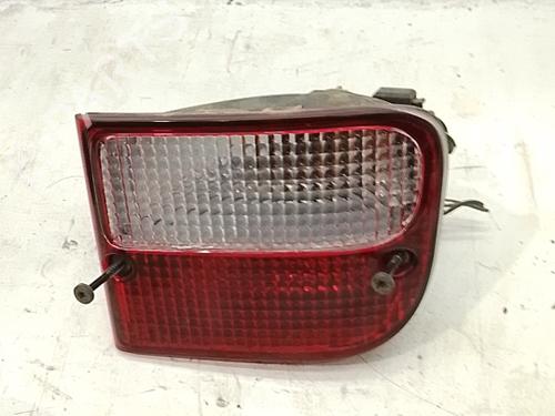 Used Rear fog light Rear fog light LAND ROVER FREELANDER I (L314) 2.0 Td4 4x4 (112 hp) 40549242 40549242