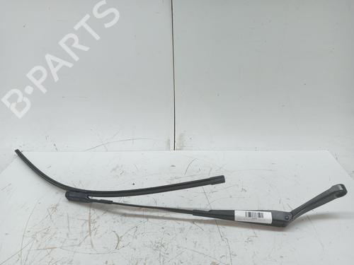 Used Front windshield wiper arm AUDI A3 Sportback (8VA, 8VF) 2.0 TDI (150 hp) 23942290