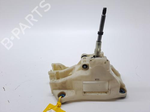Used Gear lever HYUNDAI i30 (GD) 1.6 CRDi (110 hp) 25457341