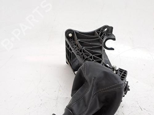 Used Gear lever MERCEDES-BENZ VITO Van (W447) 114 CDI (447.601, 447.603, 447.605) (136 hp) 27672633