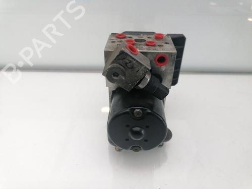 Used ABS pump MERCEDES-BENZ E-CLASS (W210) E 320 CDI (210.026) (197 hp) 25613745