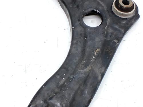 right-front-suspension-arm-dacia-sandero-iii-2021-32106204 main image