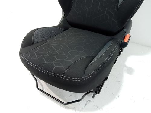 Right front seat PEUGEOT 2008 I (CU_) 1.6 BlueHDi 100 | BP34716340C16 - Image 6
