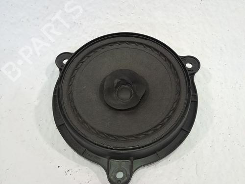 Used Speaker NISSAN JUKE (F15) 1.6 DIG-T (190 hp) 26492191