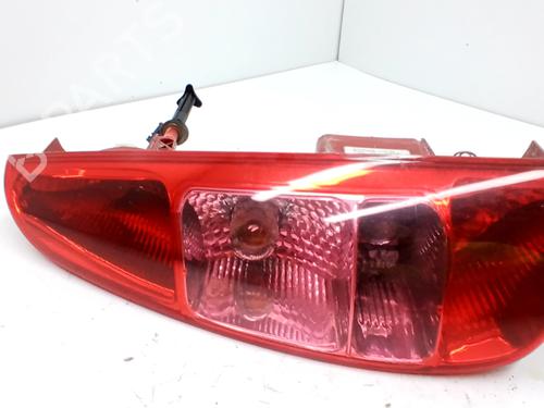 Højre baglygte PEUGEOT 807 (EB_) 2.0 16V (140 hp) 32336251