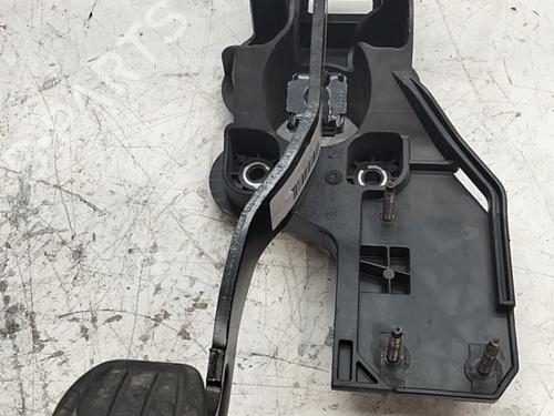 bremsepedal bremsepedal CITROËN JUMPY III Van (V_) 1.5 BlueHDi 120 (120 hp) 39767145 39767145