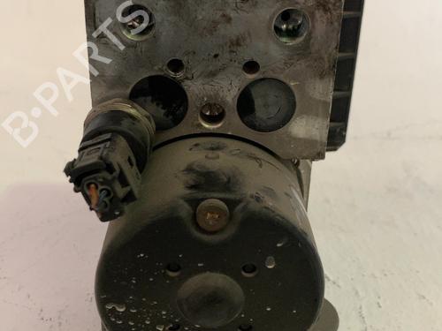 Used ABS pump ABS pump MERCEDES-BENZ E-CLASS (W210) E 270 CDI (210.016) (170 hp) 36523348 36523348
