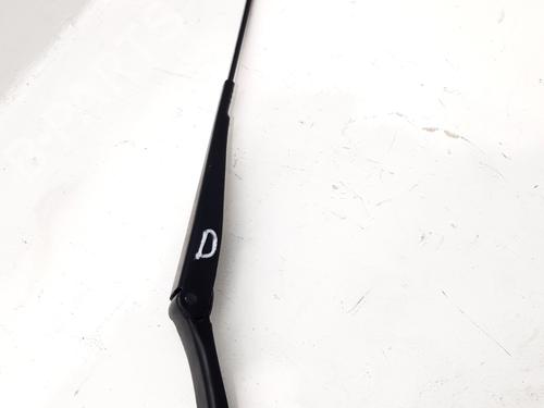 front-windshield-wiper-arm-alfa-romeo-147-937_-2000-2001-2002-2003-2004-2005-2006-2007-2008-2009-2010-32105605 main image