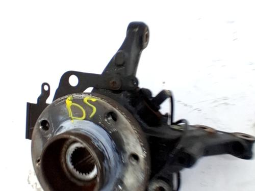 Used Right front steering knuckle Right front steering knuckle RENAULT CLIO IV Grandtour (KH_) 0.9 TCe 90 (90 hp) 34054522 34054522